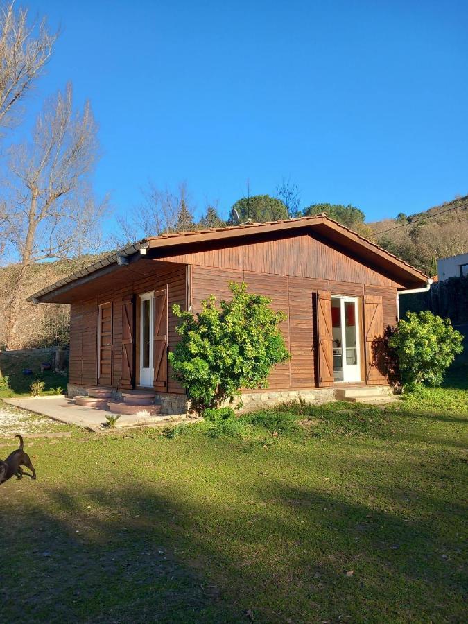 Petit Chalet En Bois Reynès Zewnętrze zdjęcie